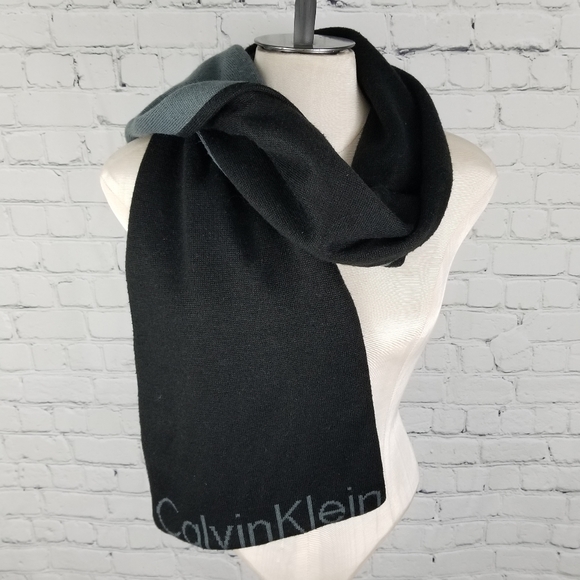 CALVIN KLEIN | two tone spellout knit scarf - Picture 2 of 4